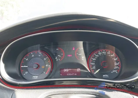 2015 Dodge Dart Sxt z USA, uszkodzony, nr VIN 1C3CDFBB4FD362938